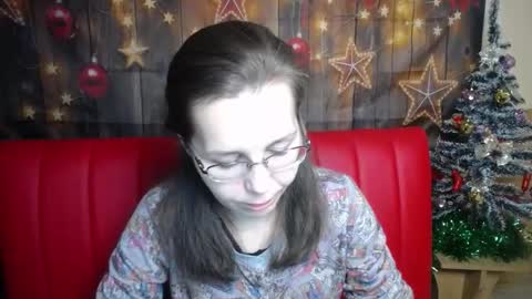 DaisyEdit online show from December 20, 2025, 6:31 am