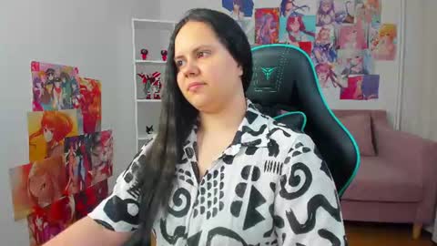 DaisyHarts online show from July 8, 2026, 5:34 am