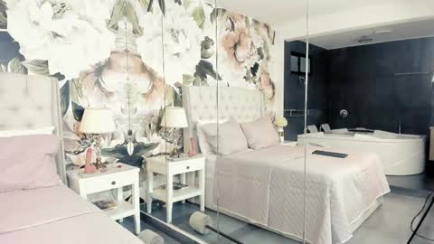 Snapshot of daisylin_mb chatting on September 24, 2025, 8:23 pm daisylin_mb online show from September 24, 2025, 8:23 pm