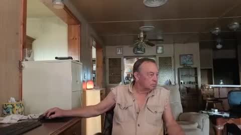 Snapshot of dakit2 chatting on February 28, 2026, 3:13 pm dakit online show from February 28, 2026, 3:13 pm