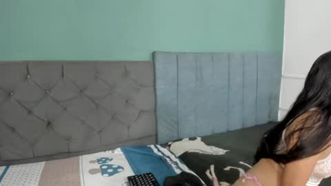 dakota_20_ online show from August 9, 2026, 1:05 pm