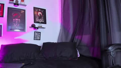 Dako online show from February 19, 2026, 11:23 pm