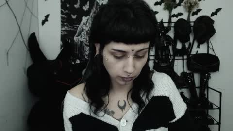dakota online show from May 6, 2026, 2:40 am