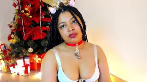 dakota_mars online show from December 18, 2025, 11:44 pm