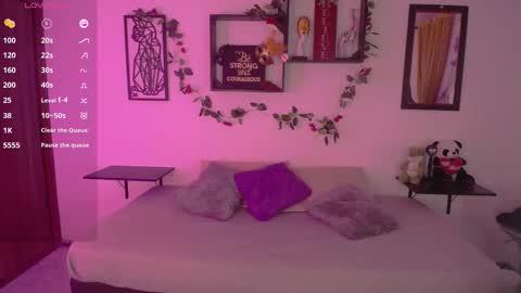 Caroliina online show from March 17, 2026, 8:34 pm