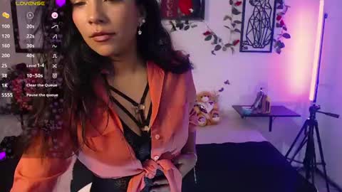 Caroliina online show from June 16, 2026, 11:18 pm
