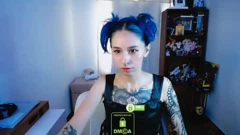 Maca online show from December 13, 2024, 3:21 pm