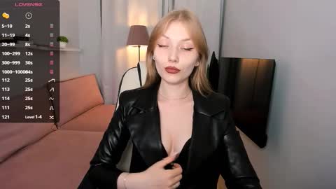 Dakota online show from November 13, 2025, 10:25 am