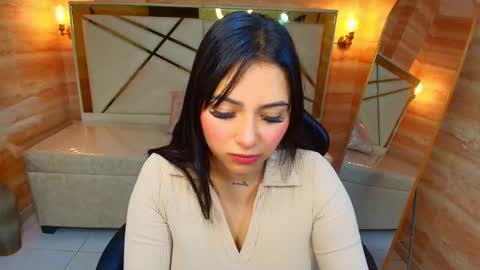 Dakotha  online show from December 14, 2025, 3:12 am