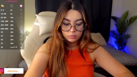 Snapshot of dakottaa__ chatting on September 15, 2025, 11:27 pm dakottaa__ online show from September 15, 2025, 11:27 pm