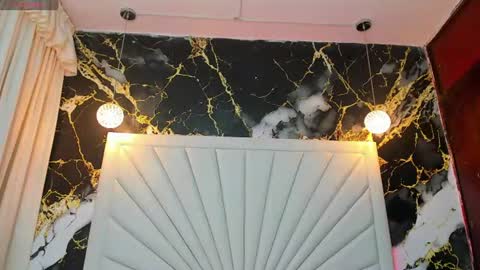 dalgom_i online show from July 8, 2026, 7:18 pm