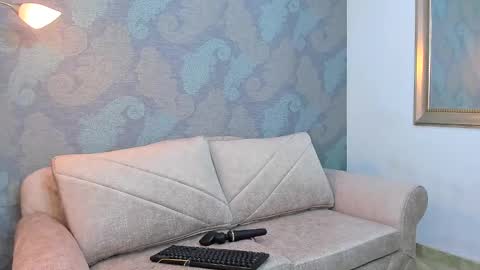 dali_collin online show from October 29, 2025, 12:07 pm