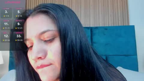 Snapshot of dalia_alissa chatting on June 6, 2026, 12:43 pm Violeta online show from June 6, 2026, 12:43 pm