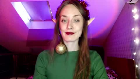 Snapshot of dalia_peach chatting on December 22, 2024, 10:28 am Dalia online show from December 22, 2024, 10:28 am