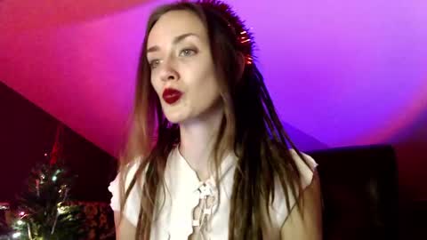 Snapshot of dalia_peach chatting on December 26, 2024, 1:32 pm Dalia online show from December 26, 2024, 1:32 pm