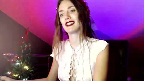 Snapshot of dalia_peach chatting on December 28, 2024, 1:17 pm Dalia online show from December 28, 2024, 1:17 pm