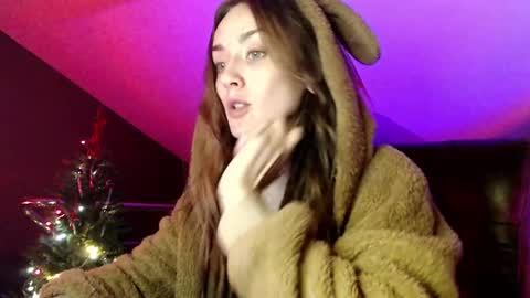 Snapshot of dalia_peach chatting on December 29, 2024, 1:17 pm Dalia online show from December 29, 2024, 1:17 pm