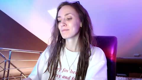 Snapshot of dalia_peach chatting on January 19, 2025, 10:39 am Dalia online show from January 19, 2025, 10:39 am