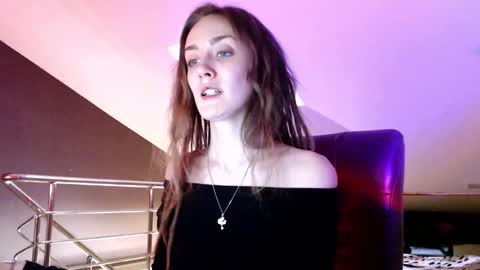 Snapshot of dalia_peach chatting on January 22, 2025, 10:18 am Dalia online show from January 22, 2025, 10:18 am
