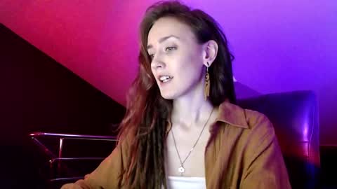 Snapshot of dalia_peach chatting on January 24, 2025, 10:11 am Dalia online show from January 24, 2025, 10:11 am