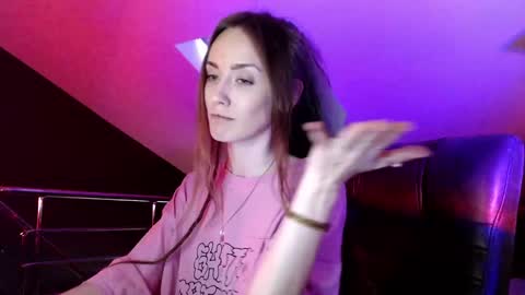 Snapshot of dalia_peach chatting on January 25, 2025, 1:30 pm Dalia online show from January 25, 2025, 1:30 pm