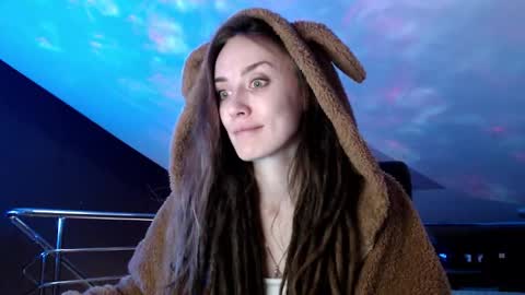 Snapshot of dalia_peach chatting on February 20, 2025, 10:27 am Dalia online show from February 20, 2025, 10:27 am