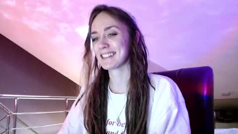 Snapshot of dalia_peach chatting on February 26, 2025, 10:15 am Dalia online show from February 26, 2025, 10:15 am