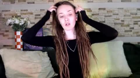 Snapshot of dalia_peach chatting on September 23, 2025, 11:02 am Dalia online show from September 23, 2025, 11:02 am