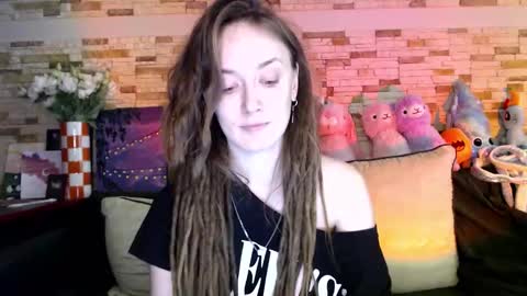 Snapshot of dalia_peach chatting on September 25, 2025, 9:24 am Dalia online show from September 25, 2025, 9:24 am