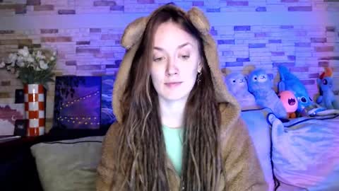 Snapshot of dalia_peach chatting on October 1, 2025, 9:37 am Dalia online show from October 1, 2025, 9:37 am