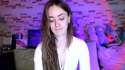 Snapshot of dalia_peach chatting on October 6, 2025, 9:07 am Dalia online show from October 6, 2025, 9:07 am