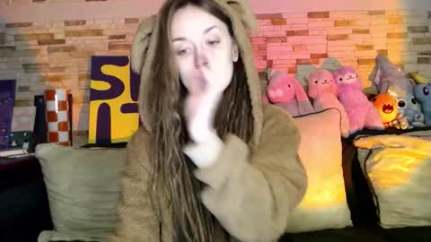 Snapshot of dalia_peach chatting on October 12, 2025, 10:14 am Dalia online show from October 12, 2025, 10:14 am