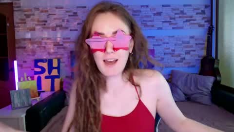 Snapshot of dalia_peach chatting on June 4, 2026, 10:43 am Dalia online show from June 4, 2026, 10:43 am