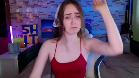Snapshot of dalia_peach chatting on June 18, 2026, 10:41 am Dalia online show from June 18, 2026, 10:41 am