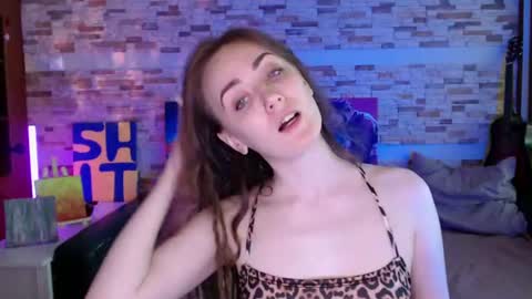 Snapshot of dalia_peach chatting on June 21, 2026, 10:18 am Dalia online show from June 21, 2026, 10:18 am