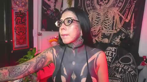 dalia_vorhees online show from June 5, 2026, 1:23 am