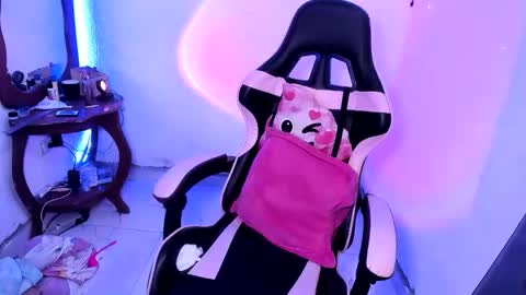 Dalia April online show from March 24, 2026, 11:26 am