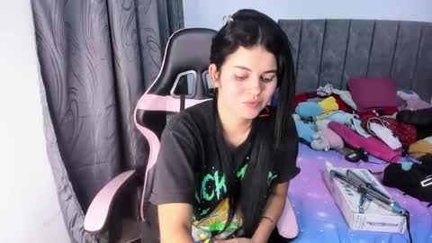 Snapshot of daliaapril22 chatting on July 20, 2026, 11:51 pm Dalia April online show from July 20, 2026, 11:51 pm