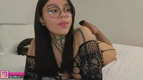 Dalia online show from May 6, 2026, 12:08 am