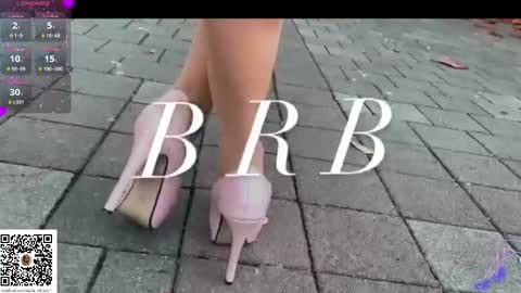 Snapshot of dalila_oficials chatting on March 5, 2025, 5:40 am online show from March 5, 2025, 5:40 am