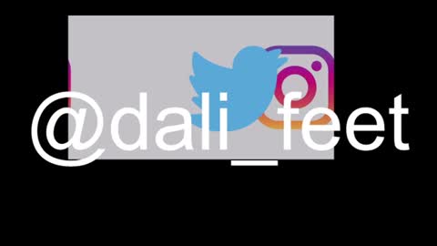 Snapshot of dalila_oficials chatting on July 31, 2026, 10:58 am online show from July 31, 2026, 10:58 am