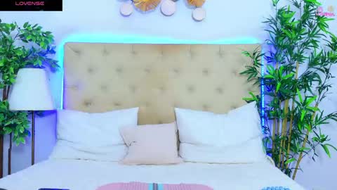 daliyaa_ online show from May 6, 2026, 12:21 pm