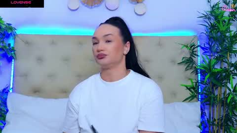 daliyaa_ online show from August 5, 2026, 12:19 pm