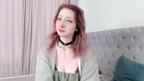 Julia online show from February 11, 2026, 6:29 am