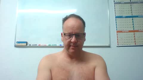 dallastxguy74 online show from December 11, 2024, 8:15 am