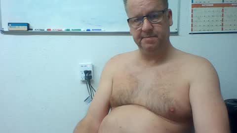 dallastxguy74 online show from December 12, 2024, 4:48 am