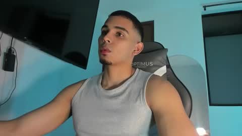 Snapshot of dalton111_ chatting on October 12, 2025, 11:15 pm Dalton online show from October 12, 2025, 11:15 pm