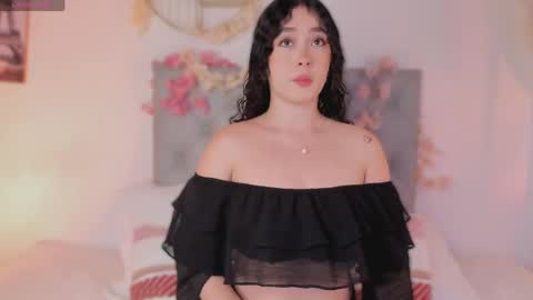Dalyla online show from May 11, 2026, 1:17 pm