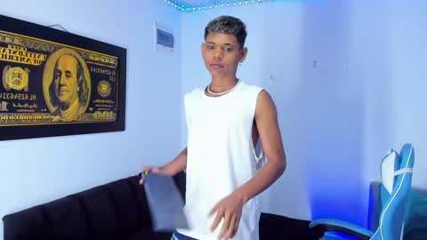 damar_felipe online show from January 8, 2025, 6:20 am