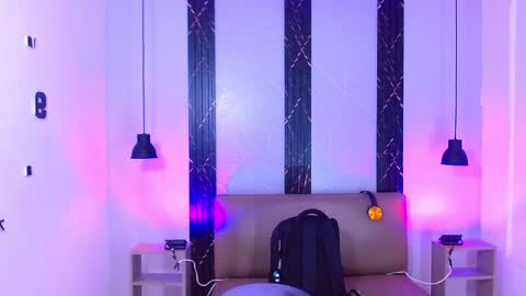 damar_felipe online show from October 13, 2025, 10:59 am